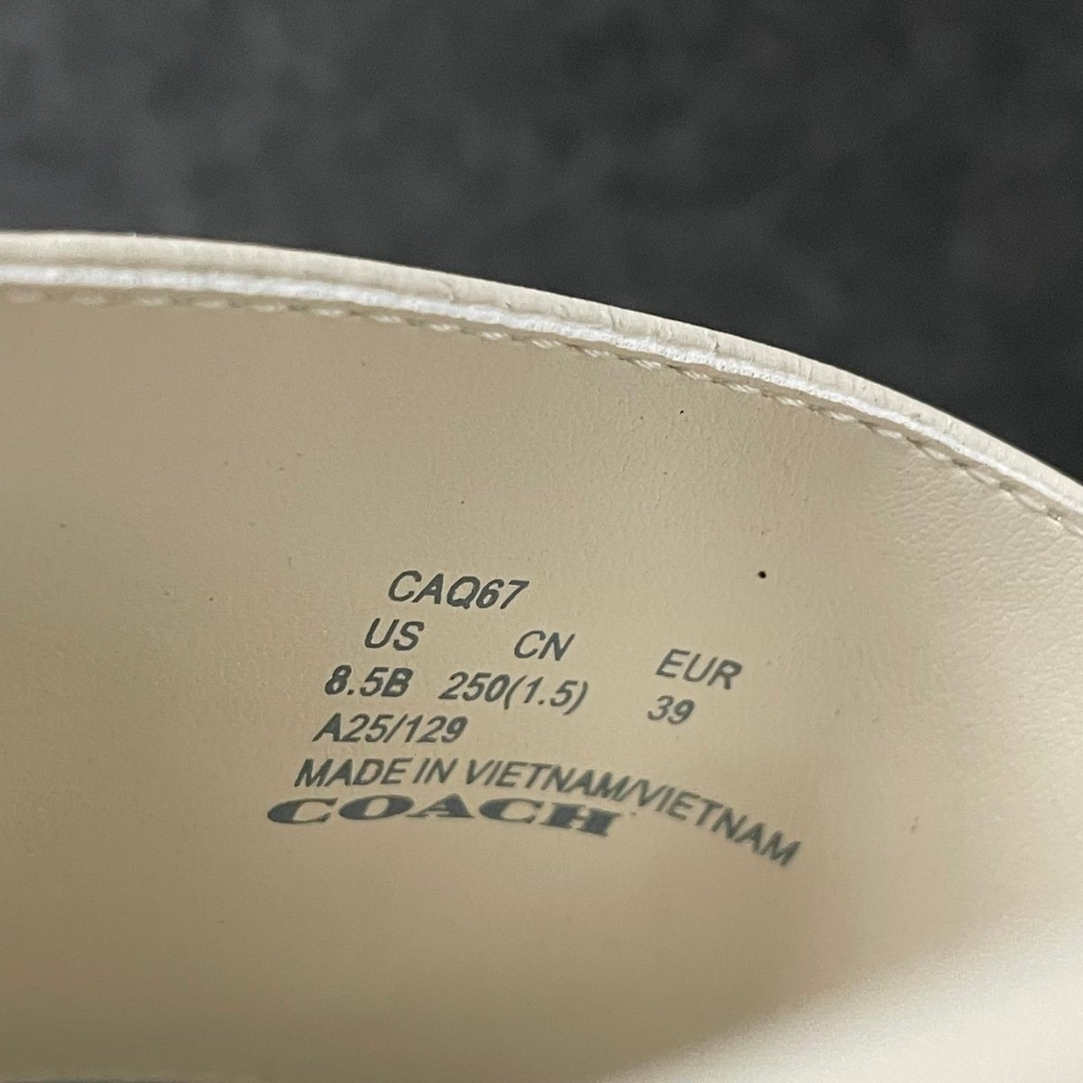 SET COACH – LOCKUP LEATHER SLIDE SANDAL & TERI SIGNATURE CANVAS BAG