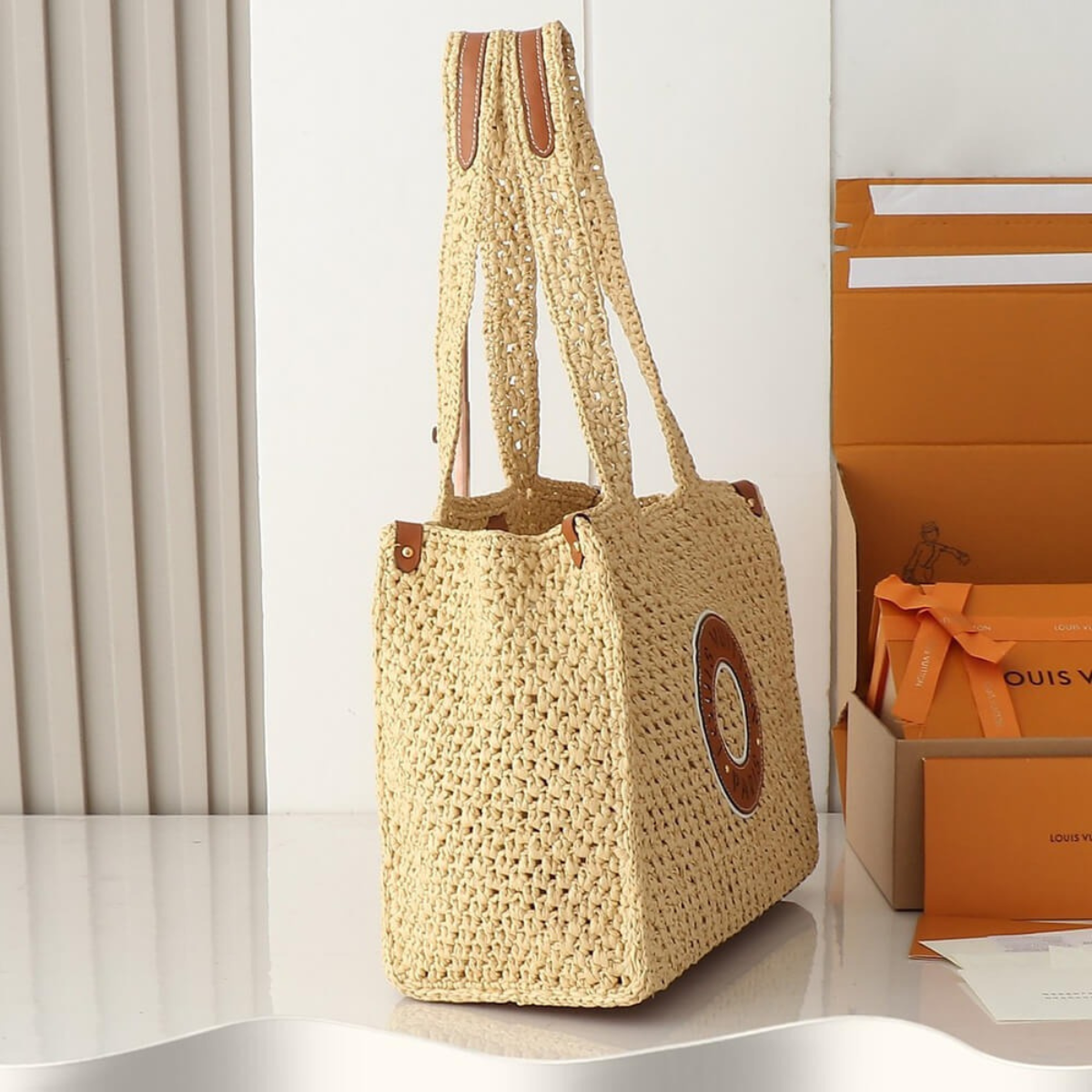 LOUIS VUITTON BY THE POOL RAFFIA ONTHEGO MM M24723