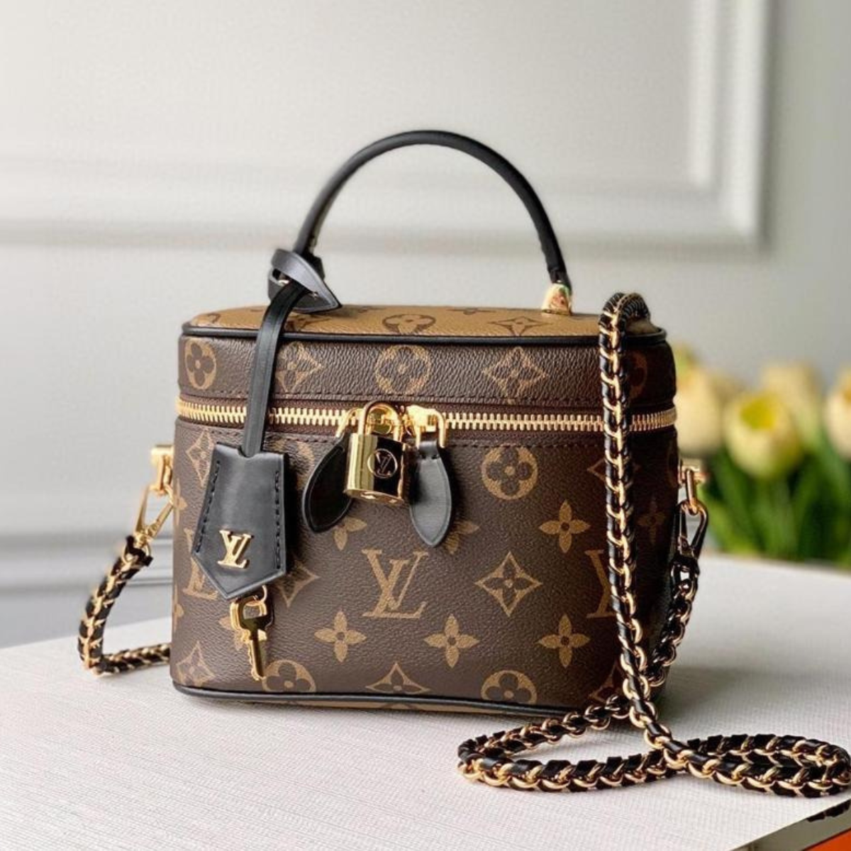 LOUIS VUITTON VANITY PM